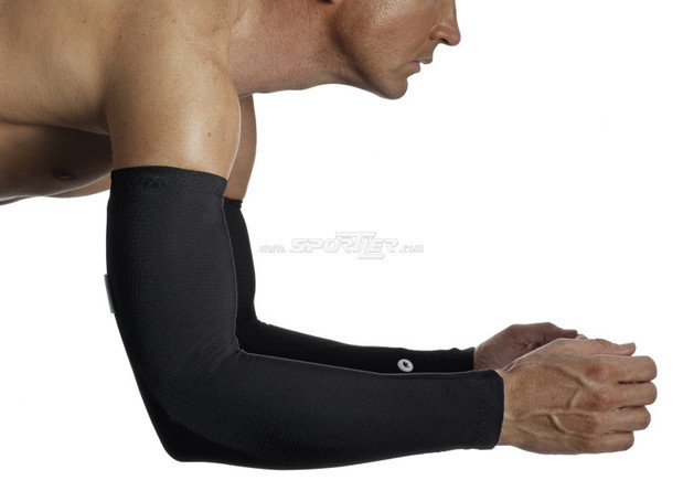 Assos Arm Warmer S7 Black Volkanga kaufen in Online Shop Sonstiges  - Sportler