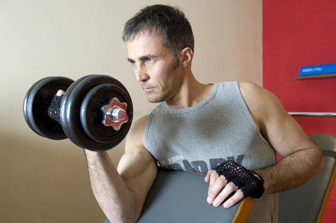 Get Fit 20 kg Weight Set + Plastic Box kaufen in Online Shop Zubeh&ouml;r Kraftsport  - Sportler