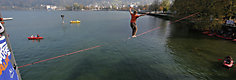 Highline von Sportler in Bregenz