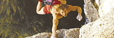 Fight Gravity: Kurt Albert mit starken Bilder in Bozen