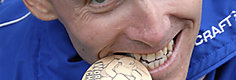 Sportlermitarbeiter gewinnt Bronzemedaille bei Weltmeisterschaften