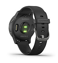 Garmin Vivoactive 4S - GPS Sportuhr - Damen, Black/Black