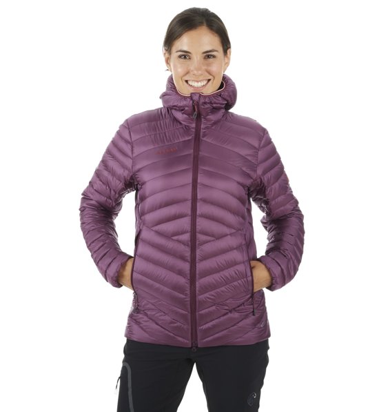 mammut broad peak in hooded jacket women