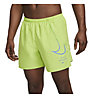 Nike Run Division Challenger - pantaloni corti running - uomo, Light Green