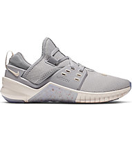 {keywor d} nike donna scarpe fitness