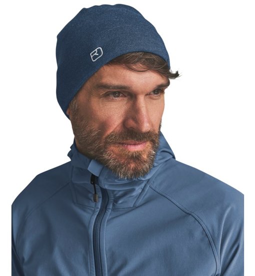 Berretto Ortovox Peak: Lana Merino e Comfort Outdoor