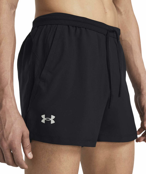 Under Armour Launch 13 cm M - kurze Laufhose - Herren, Gr. L